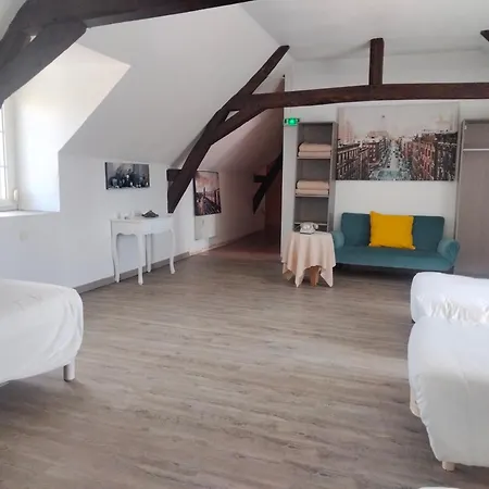 Gite & Chambre D'hotes Du Moulin Semesterbostad Brûlon