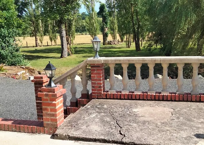 Gite & Chambre D'hotes Du Moulin 布吕隆